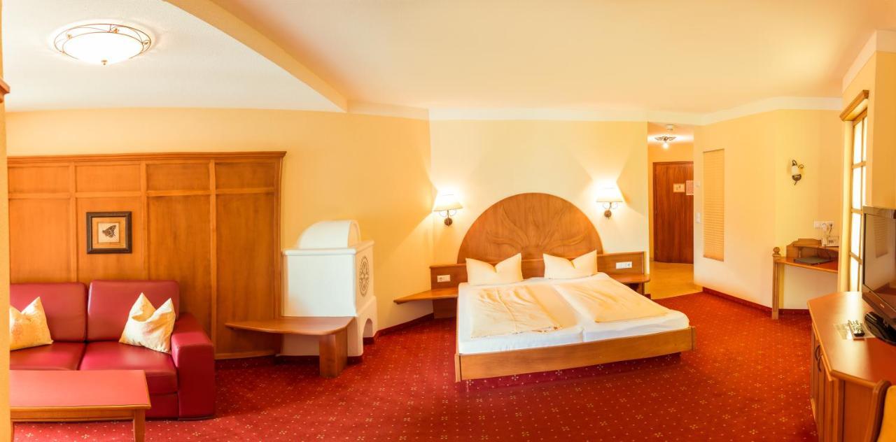 Familien Hotel Mozart Ried im Oberinntal Luaran gambar