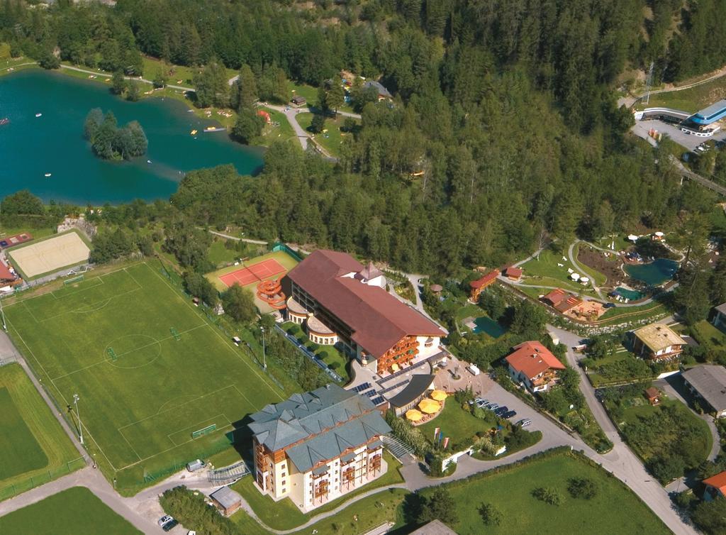 Familien Hotel Mozart Ried im Oberinntal Luaran gambar