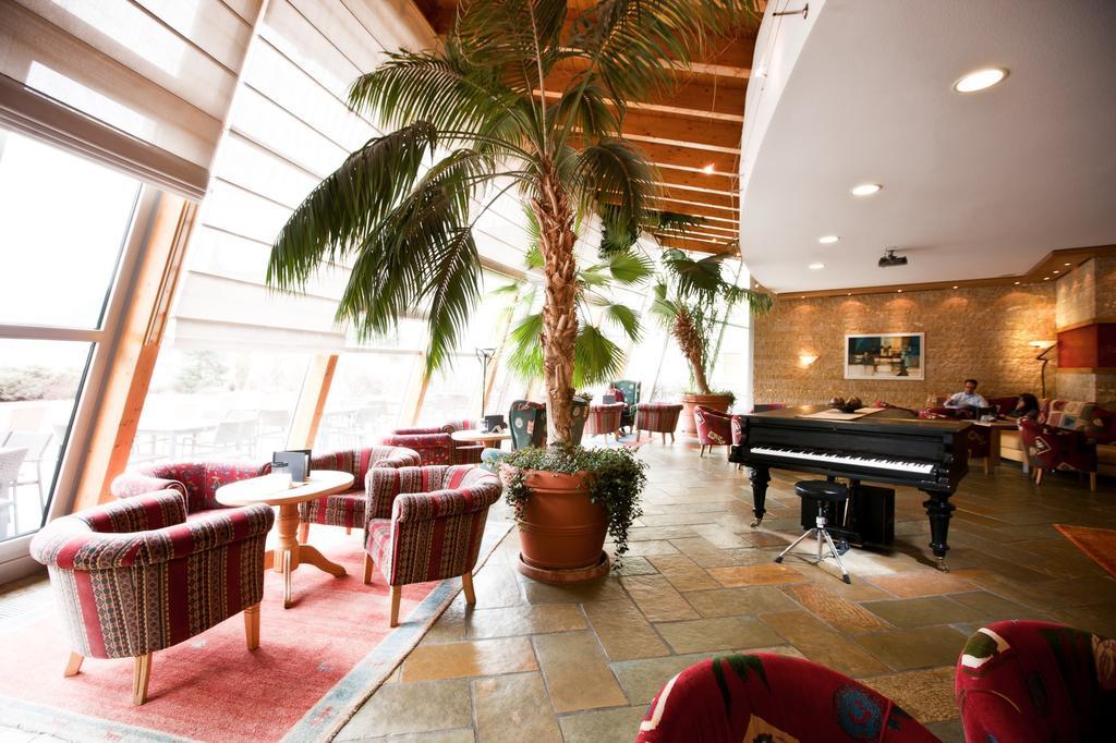 Familien Hotel Mozart Ried im Oberinntal Luaran gambar