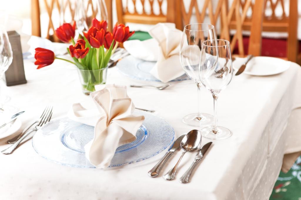 Familien Hotel Mozart Ried im Oberinntal Luaran gambar