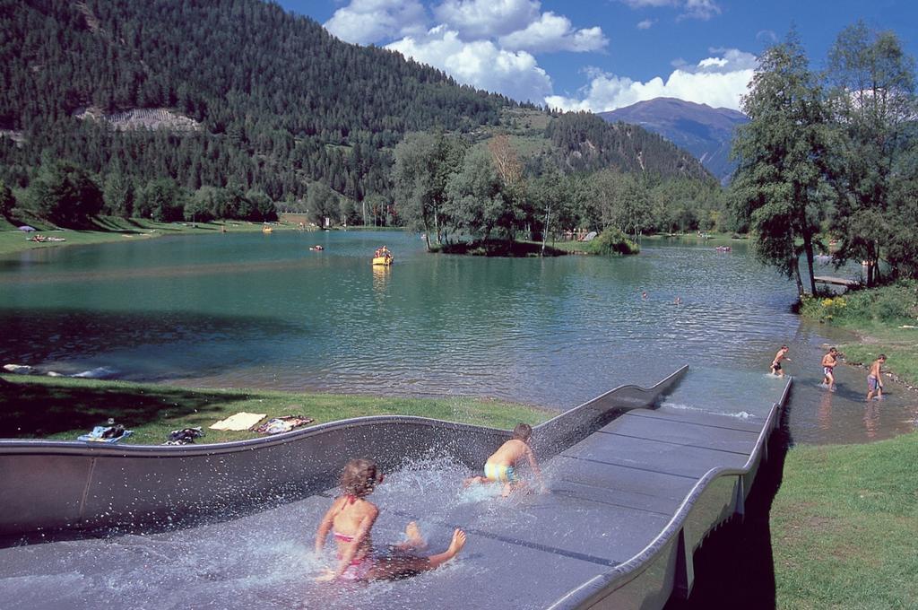 Familien Hotel Mozart Ried im Oberinntal Luaran gambar