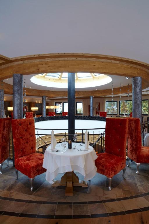 Familien Hotel Mozart Ried im Oberinntal Luaran gambar